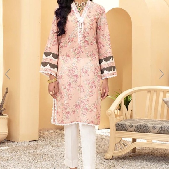 Cross Stitch Peach Serenity 2 Piece Suit - Picture 1 of 3